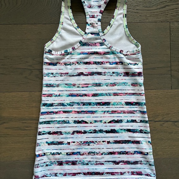 Ivivva by Lululemon girls racerback tank sz 8 brand new - Picture 2 of 2